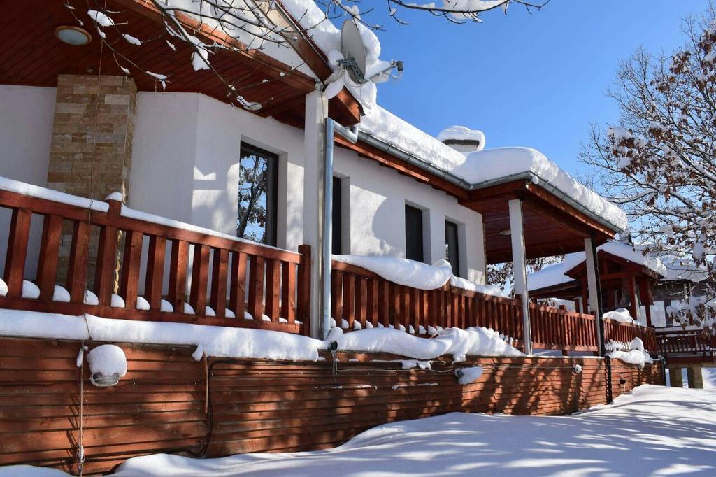 Two Villas Kirkovo Eksteriør billede